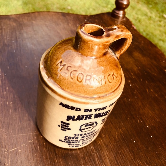 1977 McCormick Platte Valley Whisky Jug - Picture 3 of 7